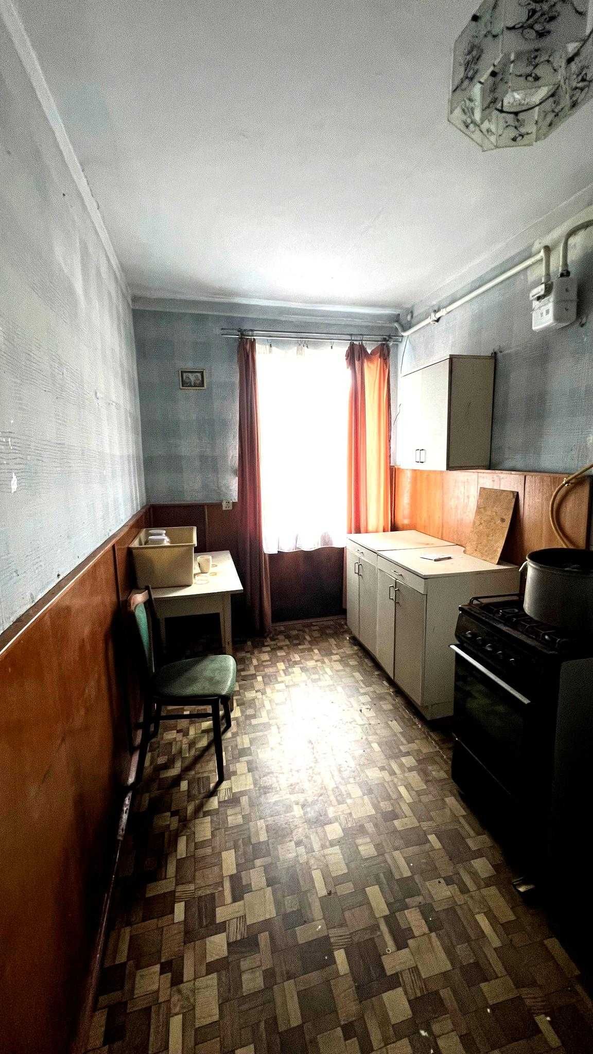 Продаж частини будинку (танхаус) у м. Комарно