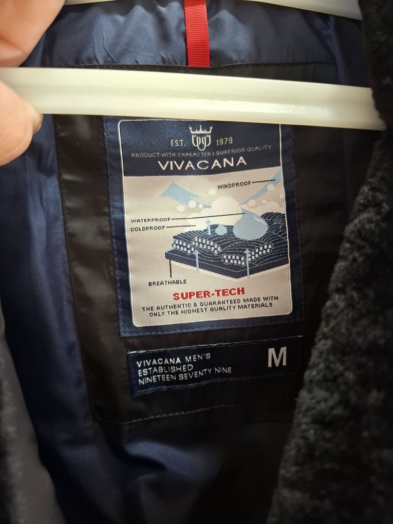 Зимова чоловіча куртка, розмір М