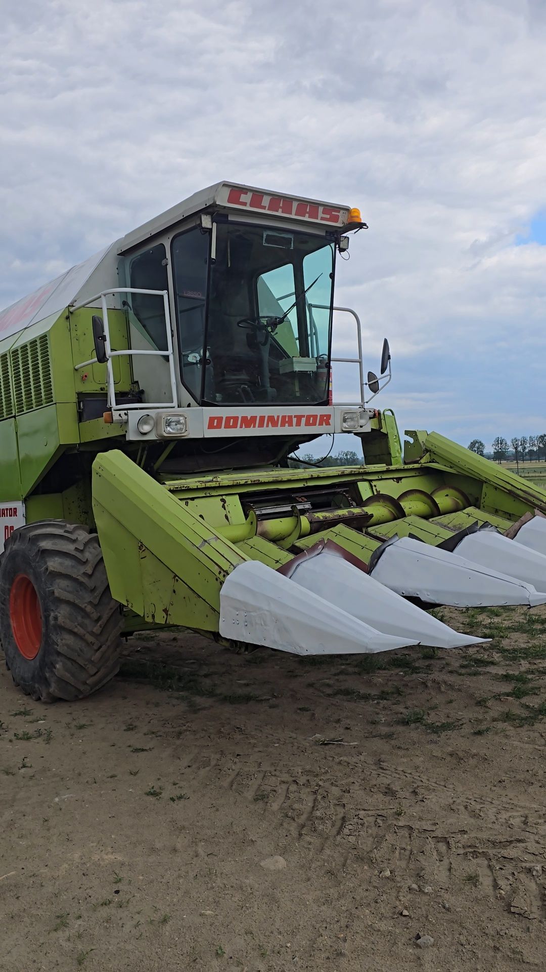Kombajn Claas Dominator 98sl