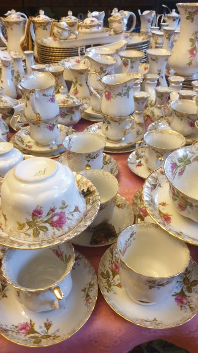 Serwis Iwona, Chodzież PRL