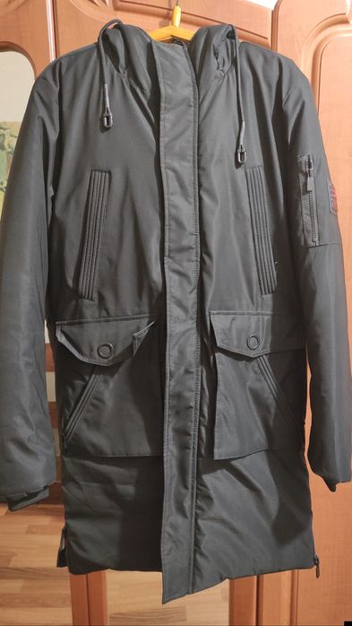 Куртка зимова чоловіча розмір М