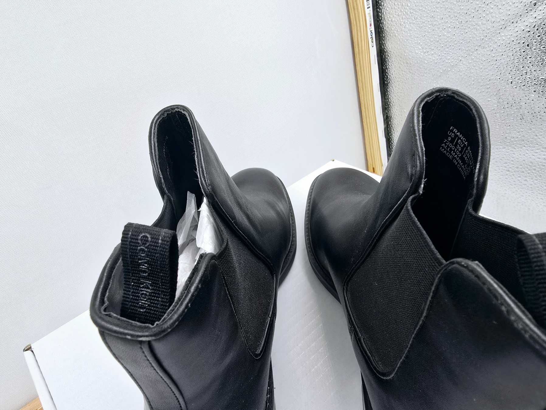 Sztyblety  Calvin Klein czarne botki wsuwane  R.39  CA12L