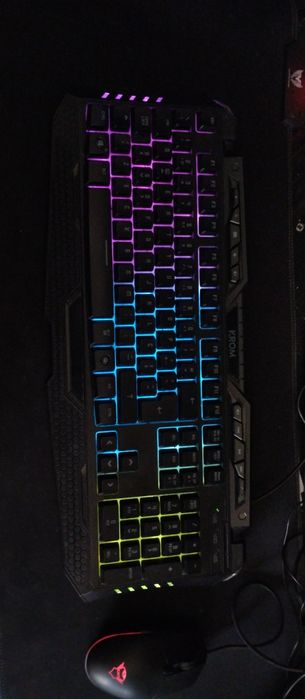 Teclado gamer com led RGB