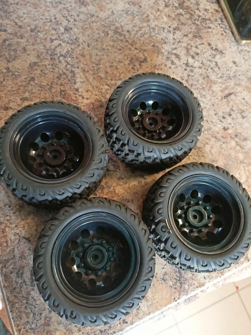 Koła RC Hex 12 do modeli zdalnie sterowanych
