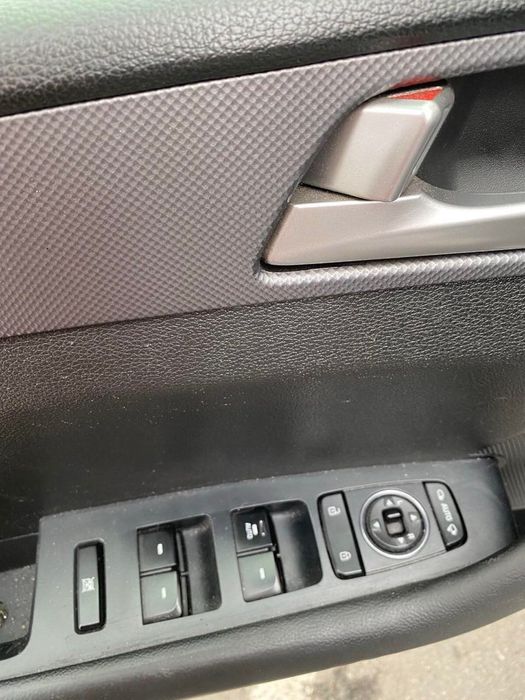 Продажа автомобіля HYUNDAI SONATA, 2016 р.в., газ заводська установка