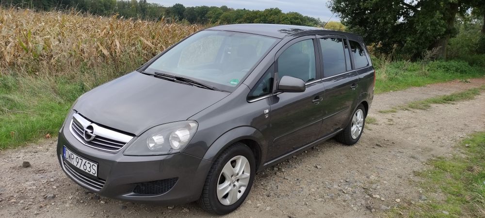 Opel Zafira b 2010 1.7cdti 7 osobowy