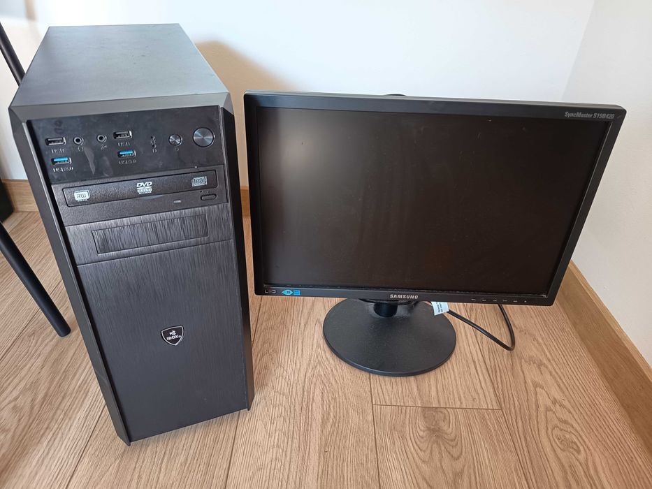 Komputer iBox Windows 11, i3, 8GB ram, dysk SSD + Monitor Samsung 19