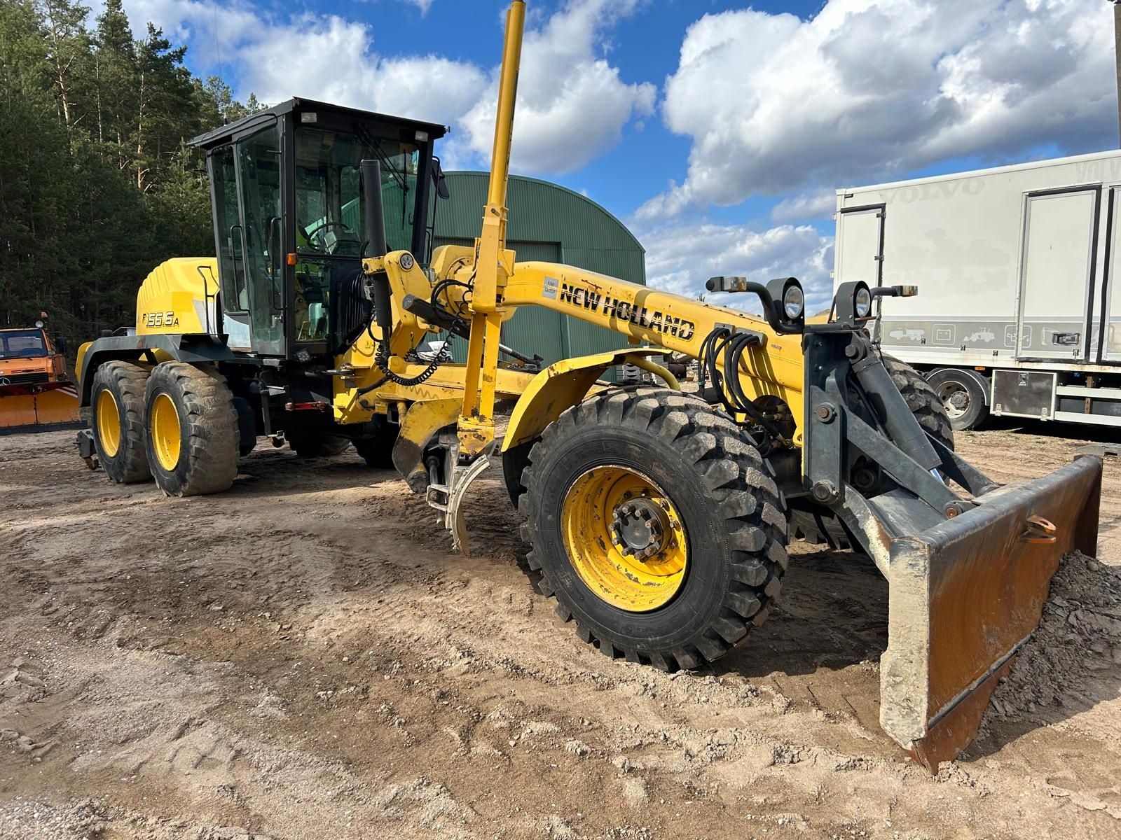 New Holland 156A system 3D Trimble