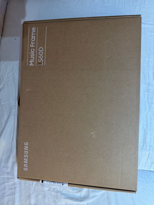 Coluna “ Samsung Music Frame LS60D”