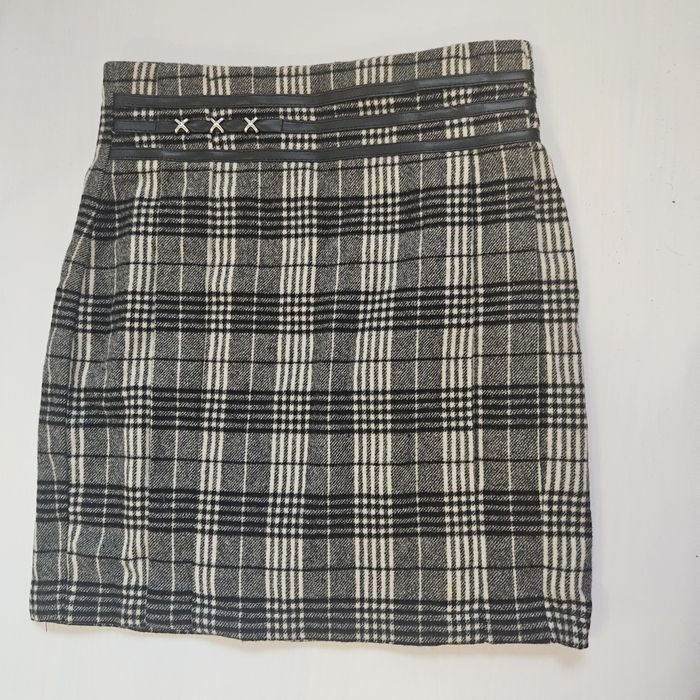 Spódniczka sweterkowa gruba w kratkę mini elegancka damska zimowa xs