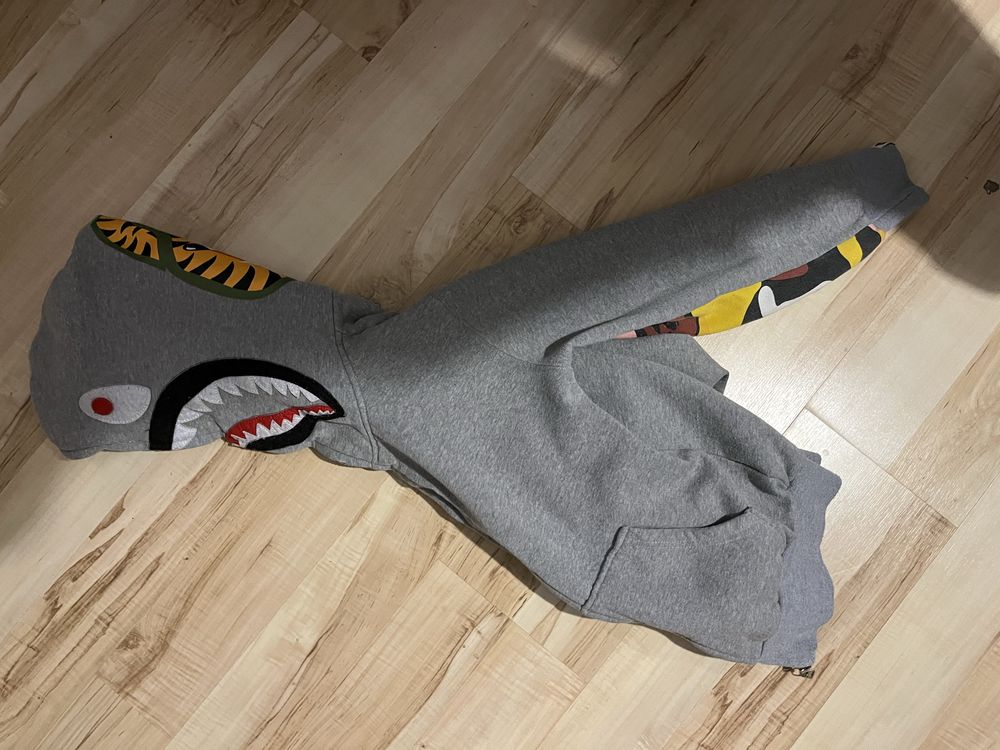 bape shark xs corteiz trapstar drill drip