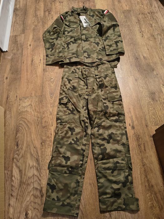 Mundur wojskowy polowy wzór 124 P/MON  rozmiar M/R