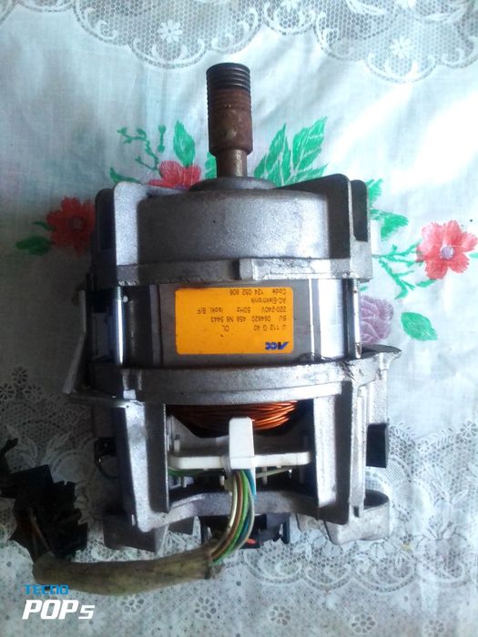 Продам запчасти для стиральной машины