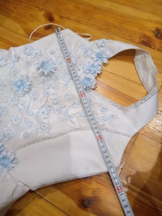 Нарядное  платье