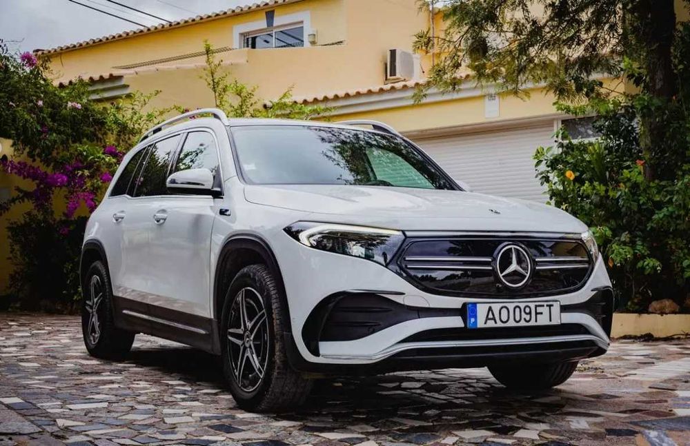Mercedes Benz EQB
