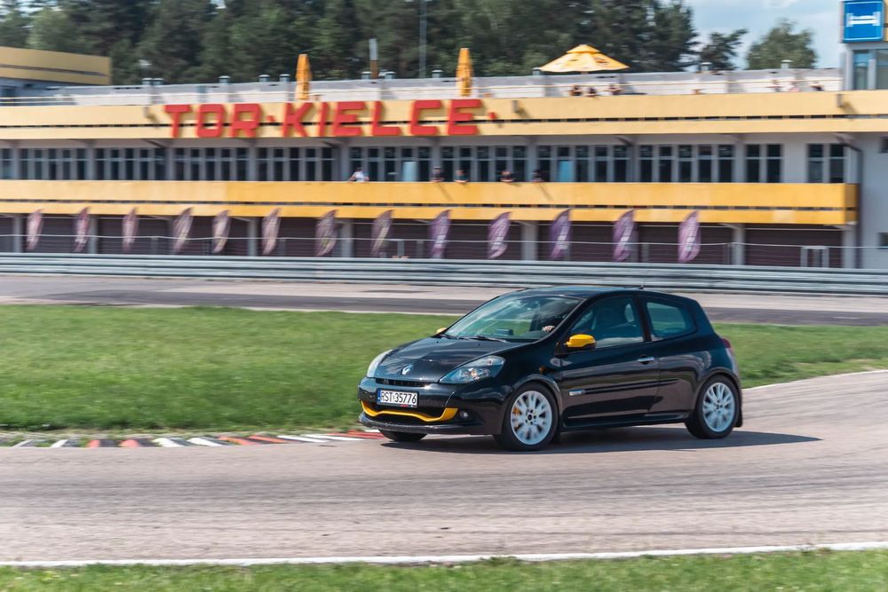 Renault Clio Renault Clio Mk3 R.S Polift
