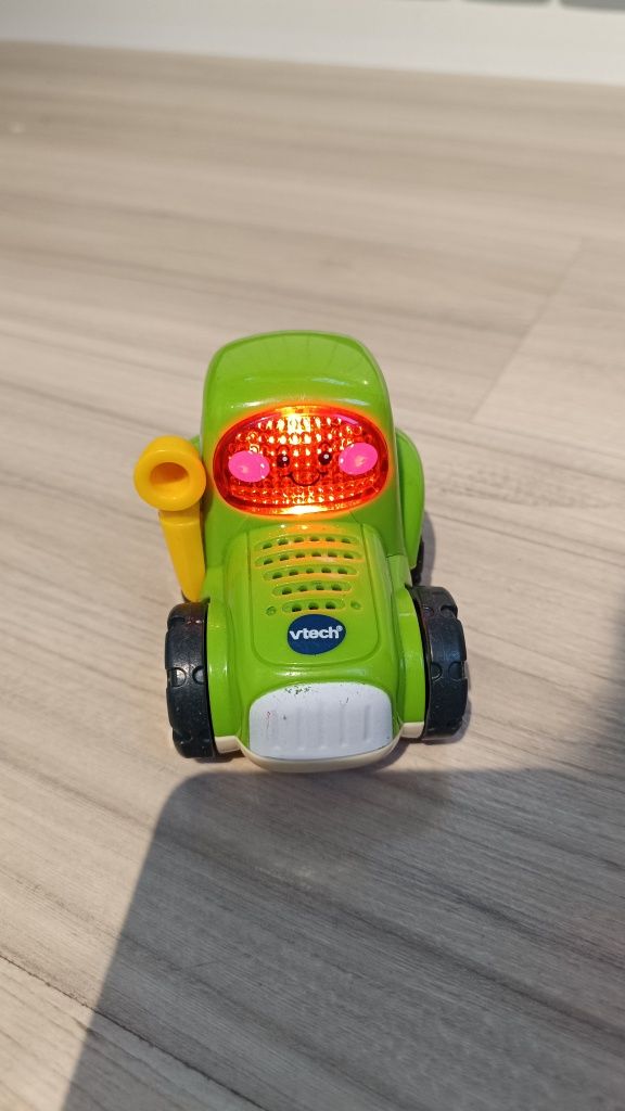 V-tech tut tut  traktorek