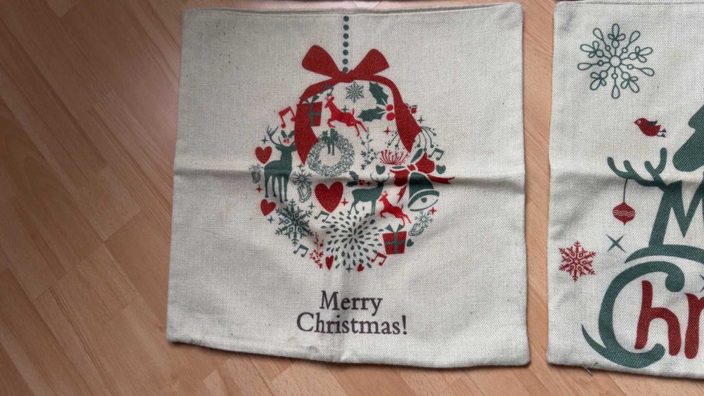 Świąteczne poszewki na poduszki 45x45cm