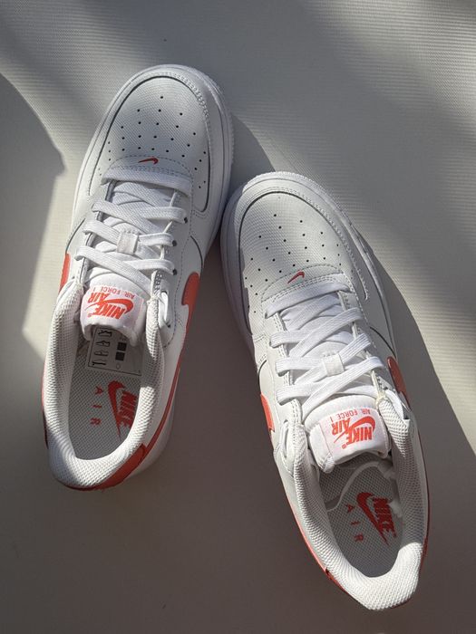 Оригинал 100% / Кожаные кроссовки Nike Air Force 1 , EUR40