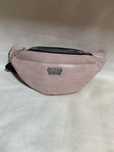 Damska  nerka  guess