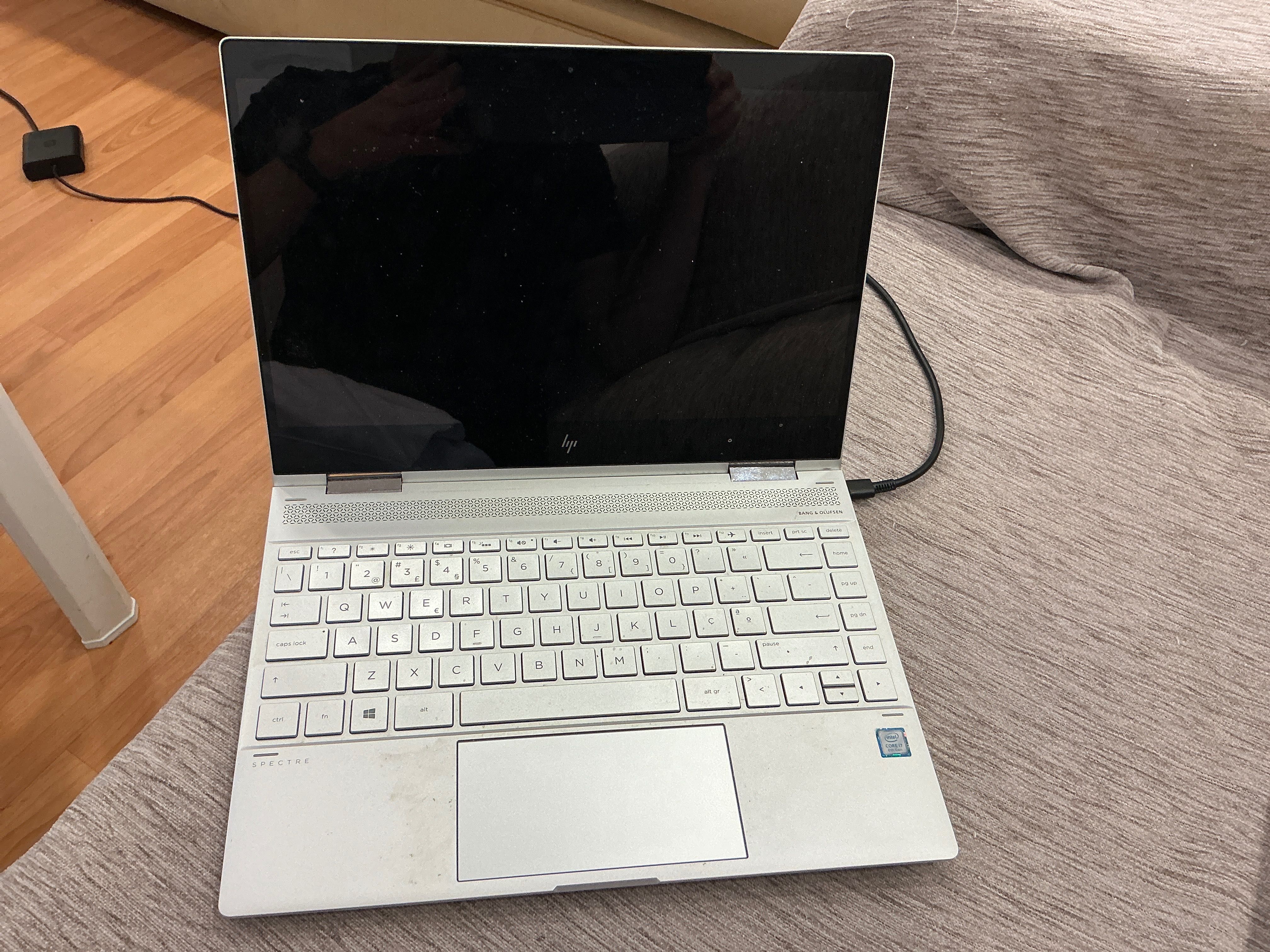 PC Portátil HP Spectre x360 Convertible 13’’ 16GB RAM i7 8th Gen
