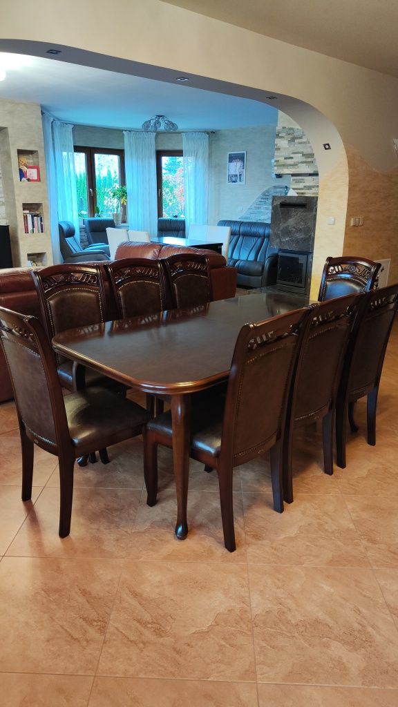 Elegancki zestaw z drewna okazja 8 krzeseł cudne datale nity