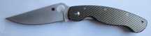 nóż składany folder  Spyderco Military okładziny czarno  złote