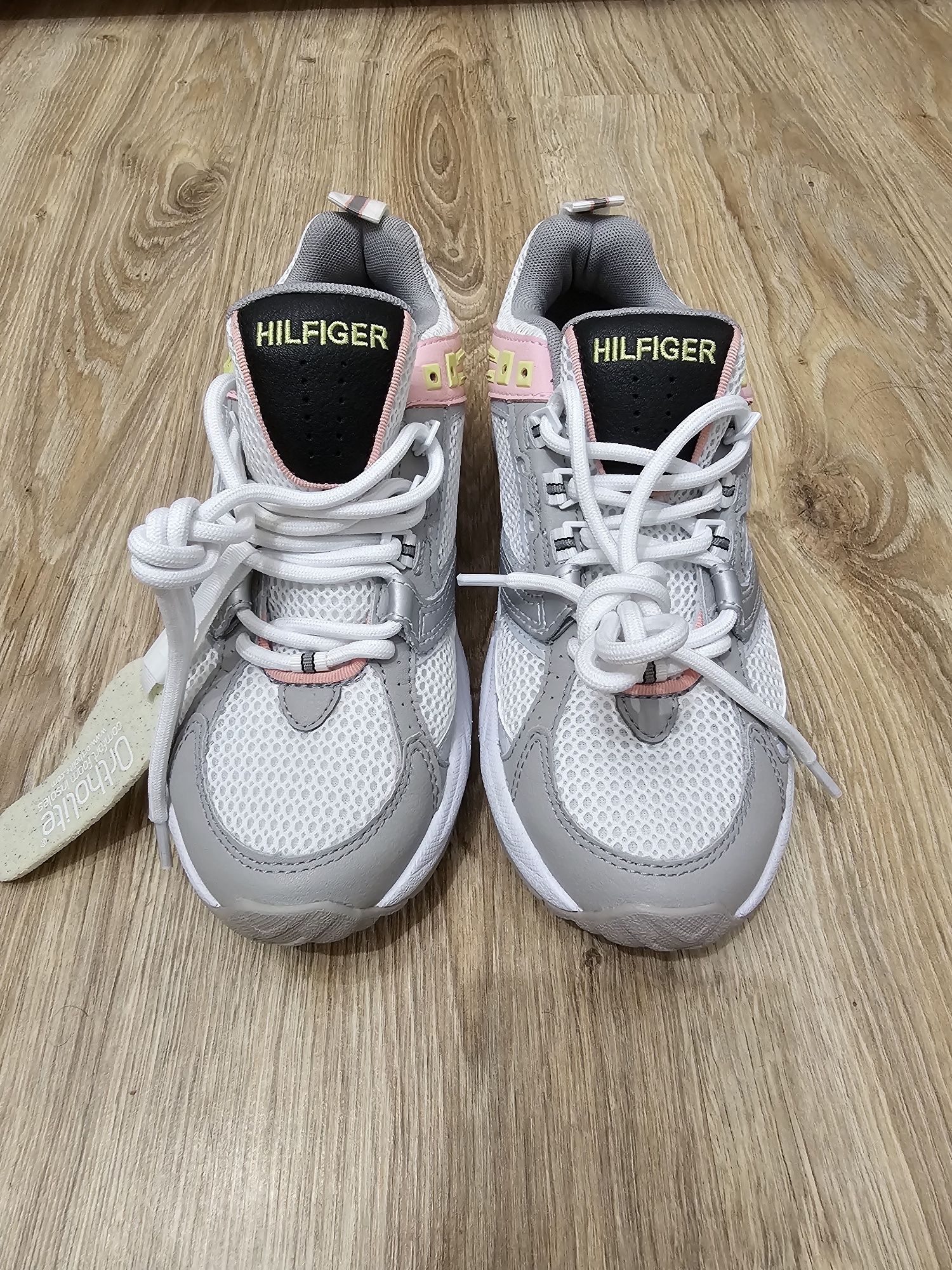 Buty sneakersy jasne sportowe adidasy Nike  Tommy hilfiger 38