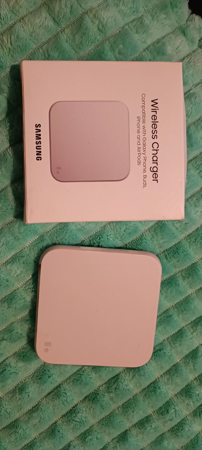 Зарядное устройст Samsung Wireless Charger w/o TA White (EP-P1300BWRGR