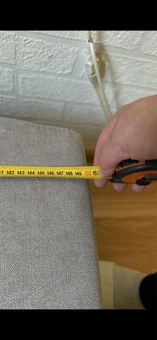 Szara kanapa rozkładana