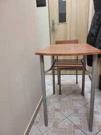 Stół kuchenny plus krzesło