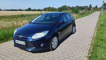 Ford Focus 1.6 benzyna (105km) Klimatronik dwustrefowy tempomat