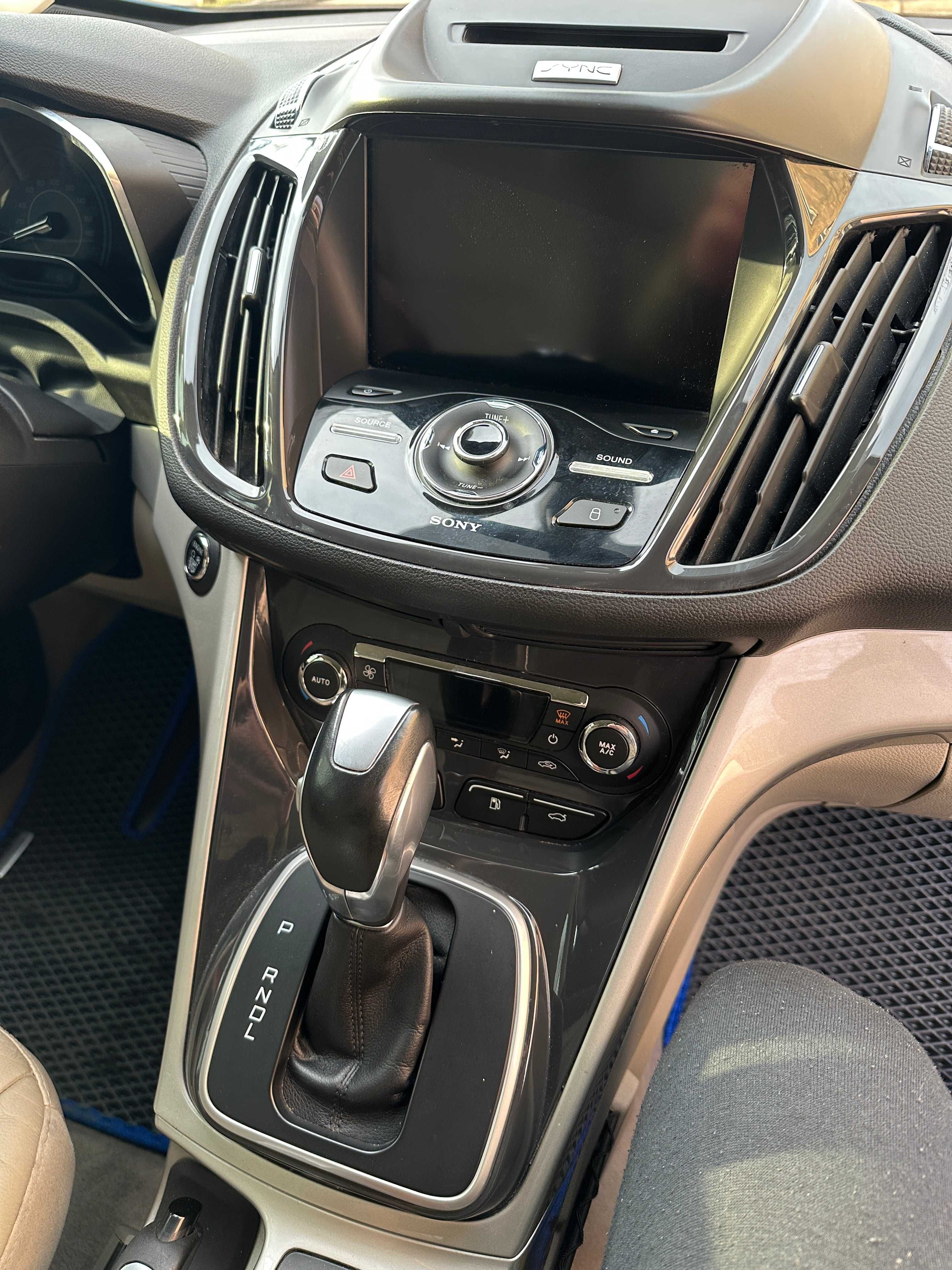 Ford C-MAX Hybrid 2015