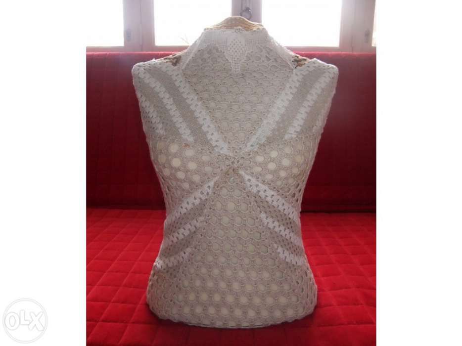Busto feito em crochet