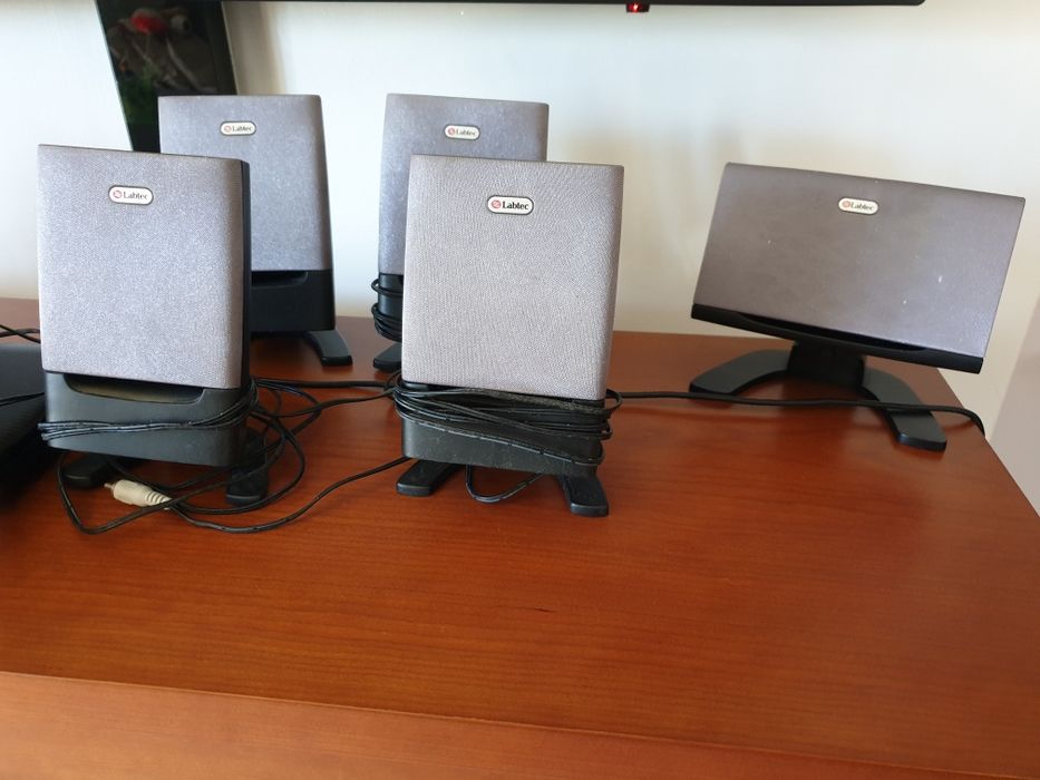 Colunas e subwoofer Labtec