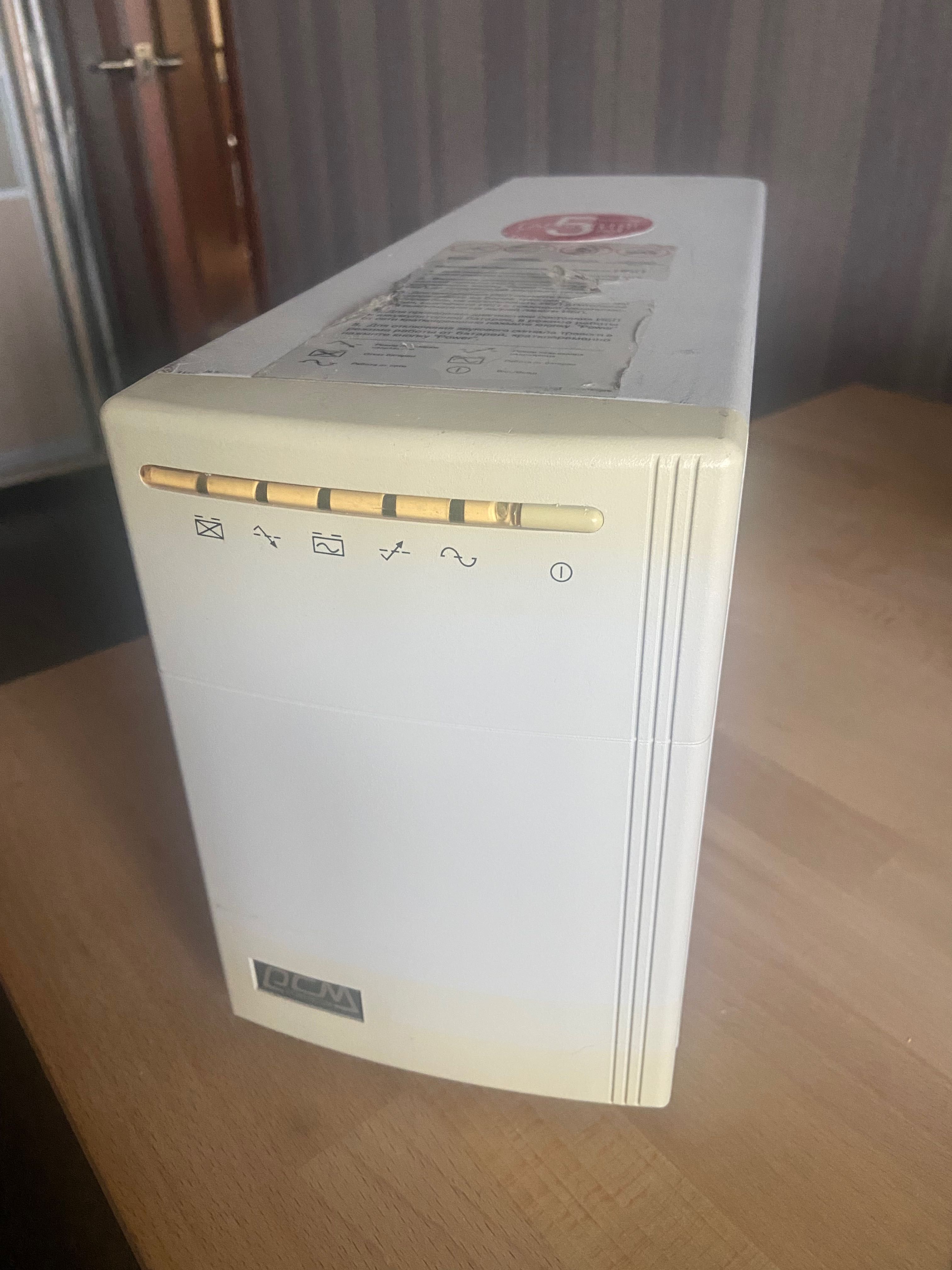 Источник бесперебойного питания UPS PowerCOM PCM KIN-1500