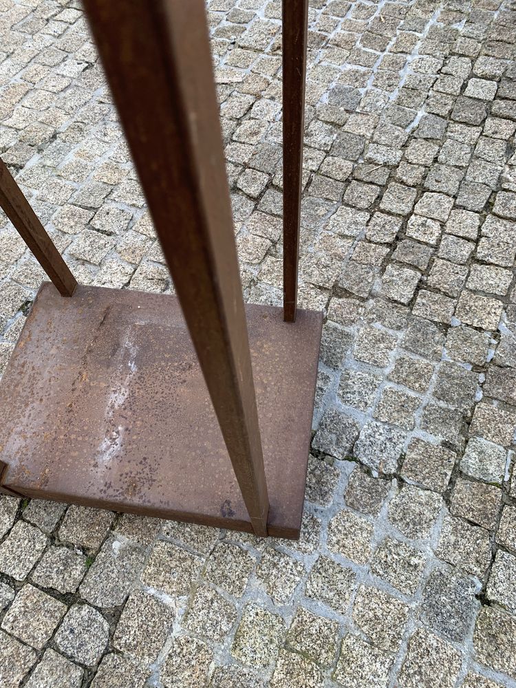 Armazenador de lenha em casa boa capacidade