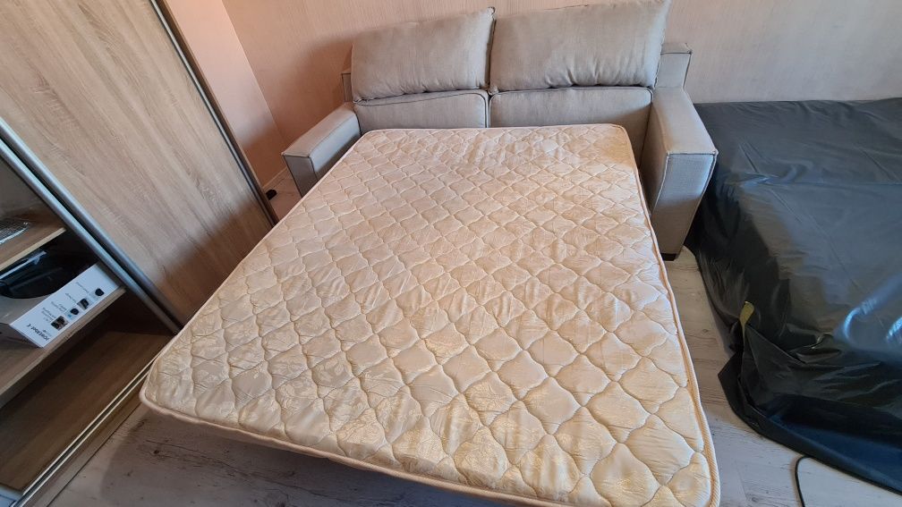 Продам Диван-кровать