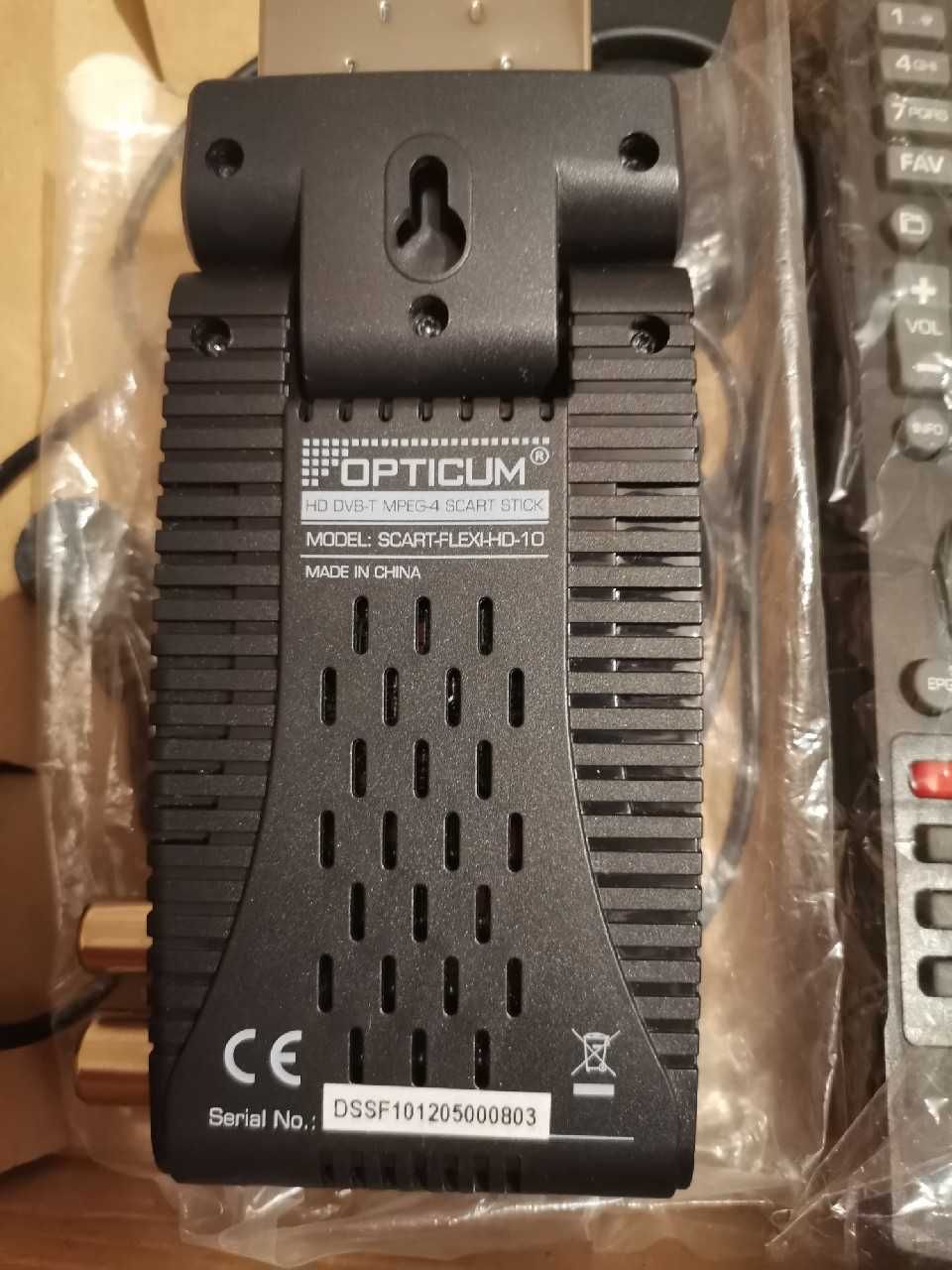 Opticum SCART-FLEXI-HD10 dekoder DVB-T pilot D-RCU-017 / TV REPUBLIKA