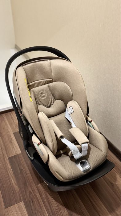 Автокрісло Cybex Cloud T i-Size Plus  Cozy Beige + база cybex Т black
