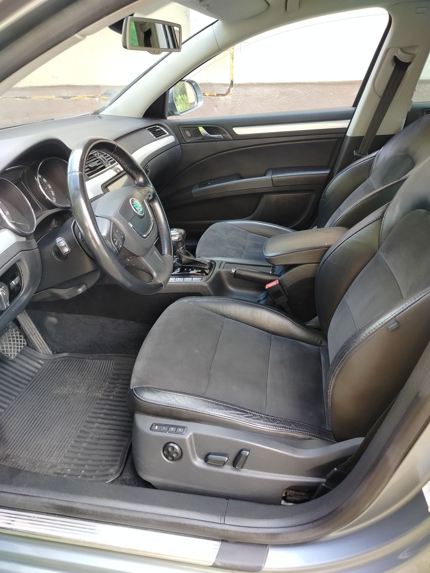 Skoda superb 1.8 TSI  160km DSG