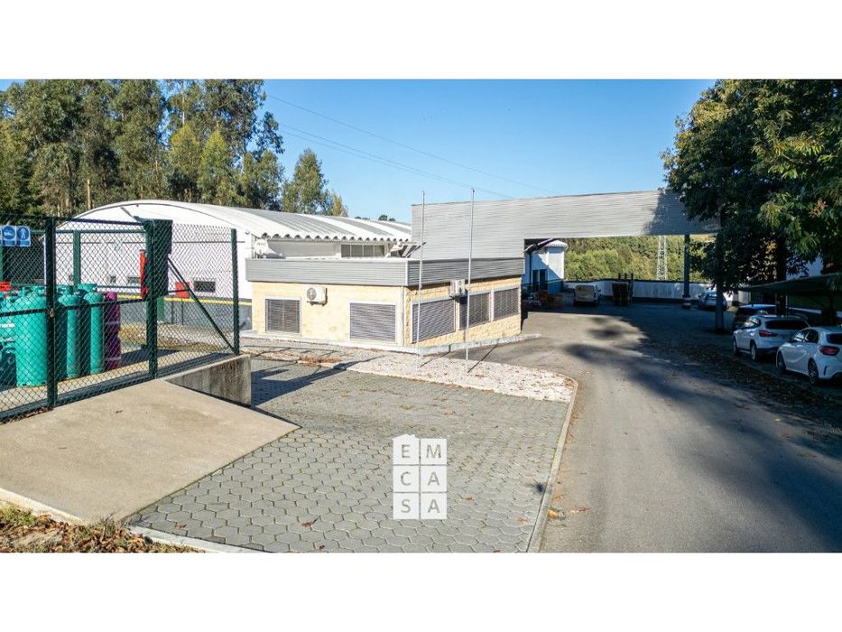 Pavilhão para Armazém, Comércio ou Serviços - Ul, Oliveira de Azeméis