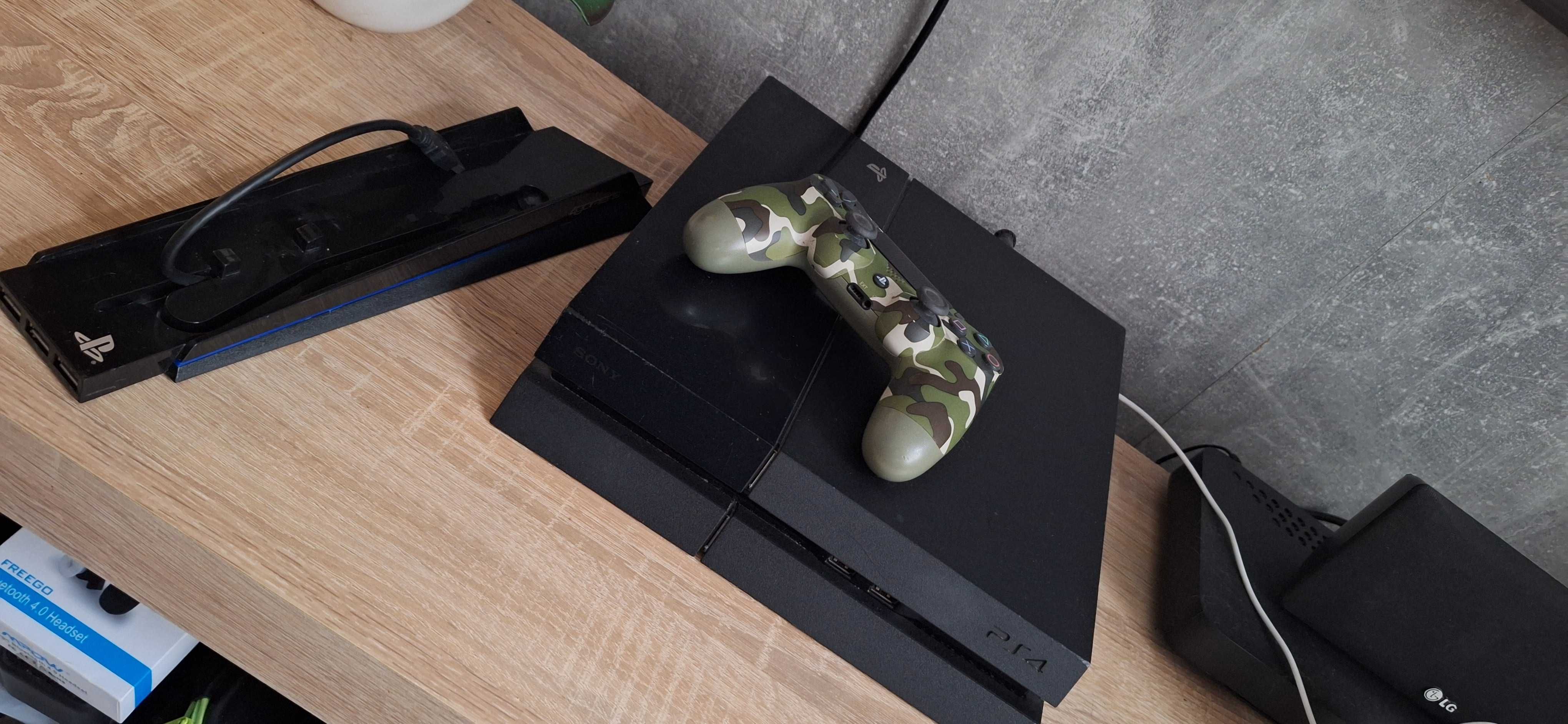 Playstation 4 konsola