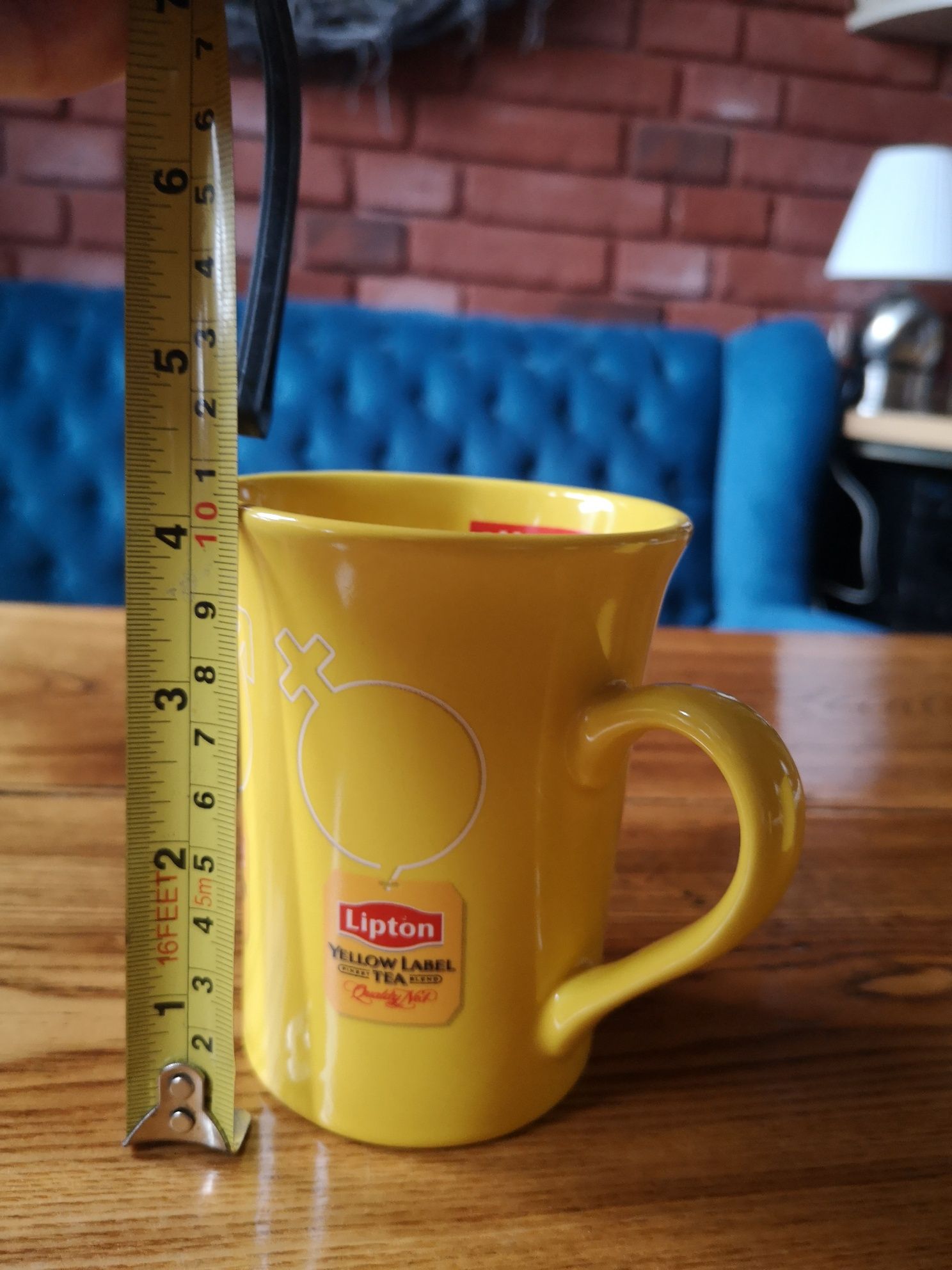 Kubek LIPTON " attracting" - limit. edyc. 0,2L