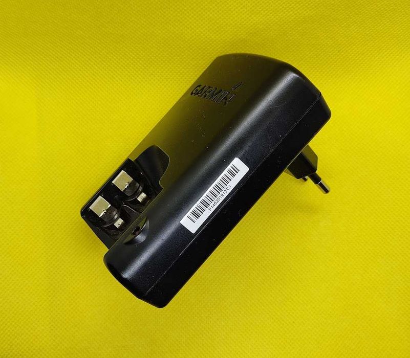 Carregador duplo de baterias LR6 pilhas tipo AA original Garmin