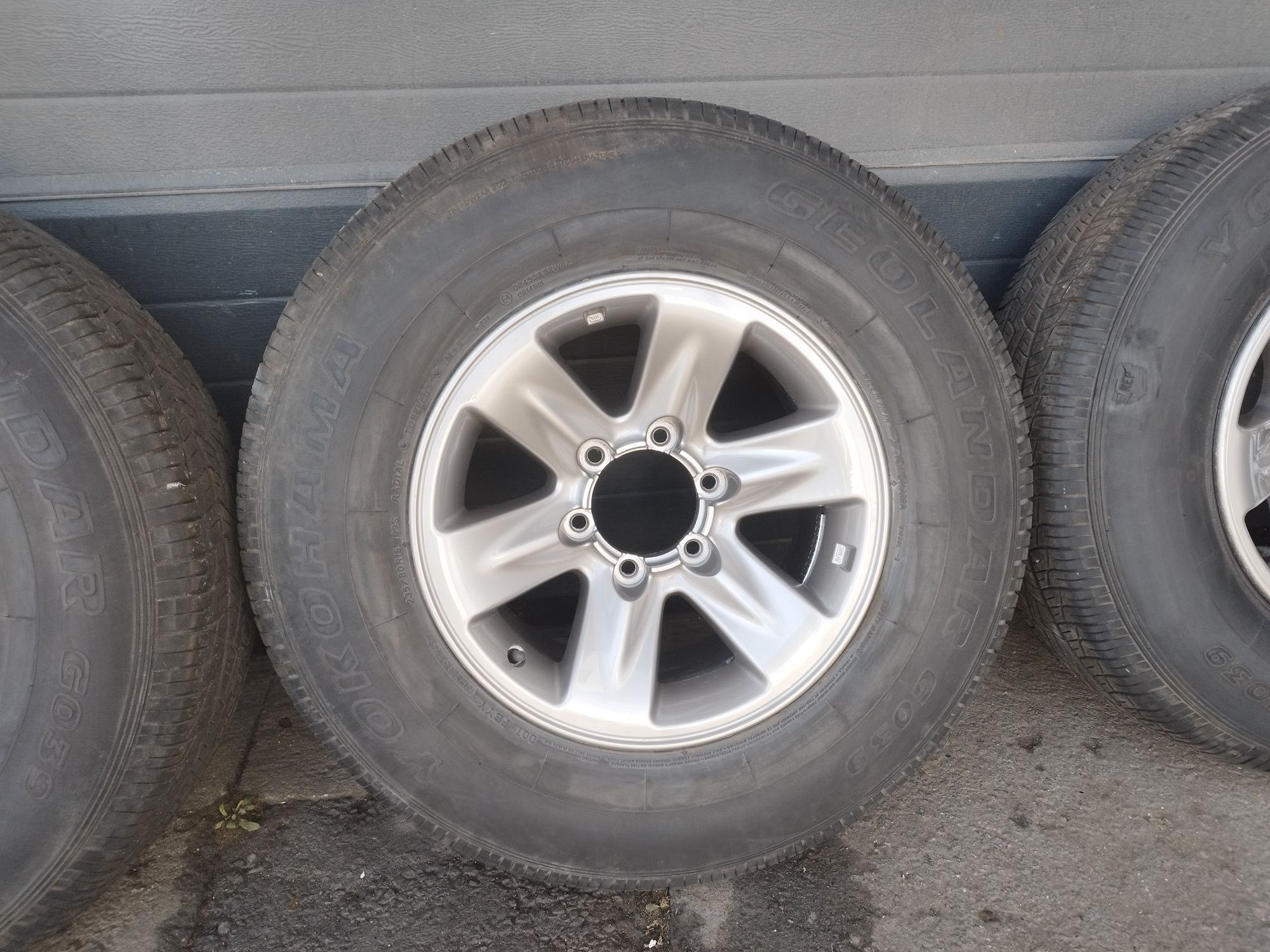 Jantes 16 Japonesa Pneus 235/80/16