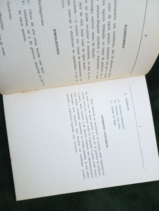 ANTÍDOTOS - Ed. Serviços de Bib. Científica do Inst Pasteur de Lisboa.