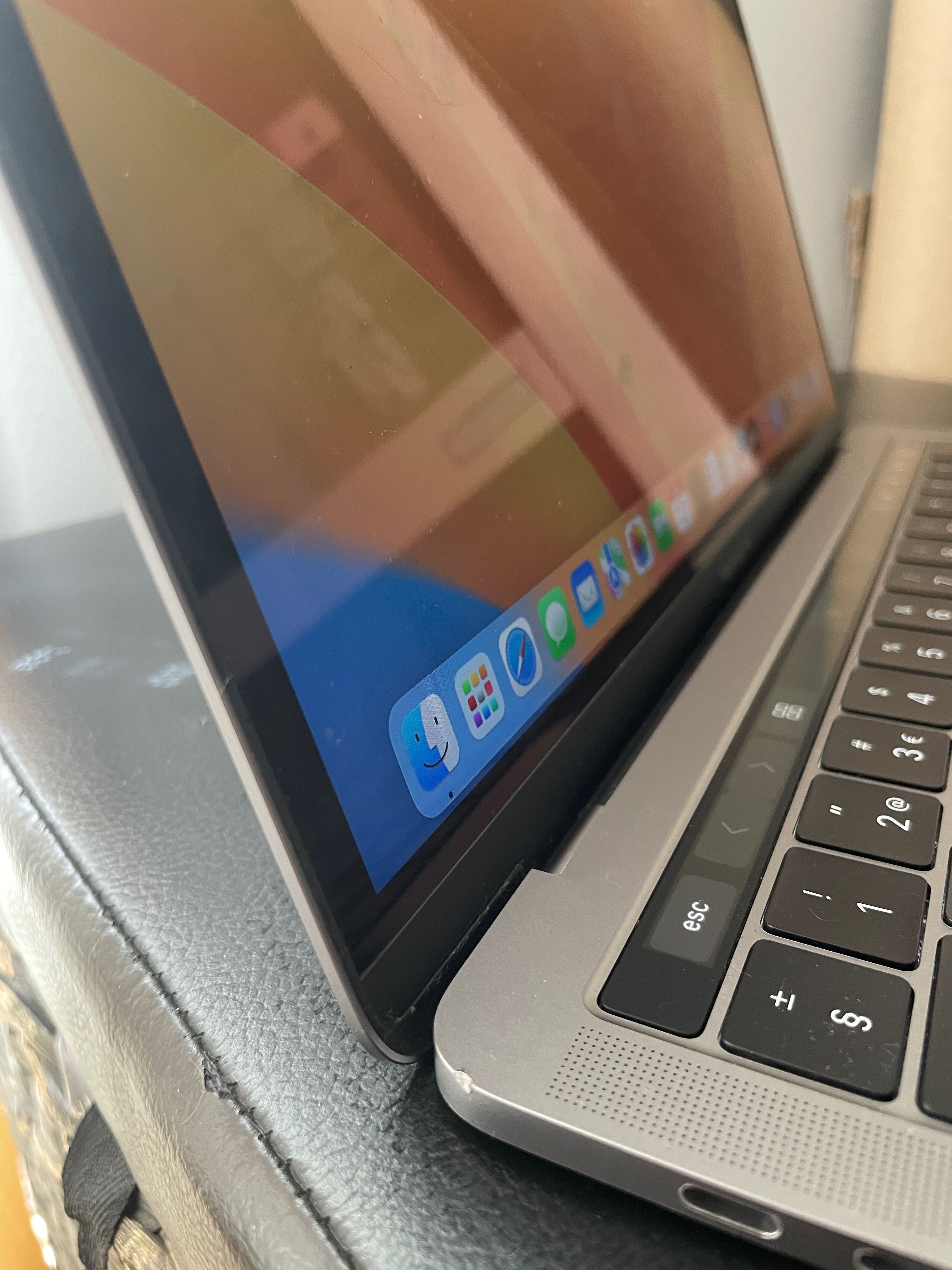 MacBook 13.3 3 Thunderbolt 2017 Touch Bar