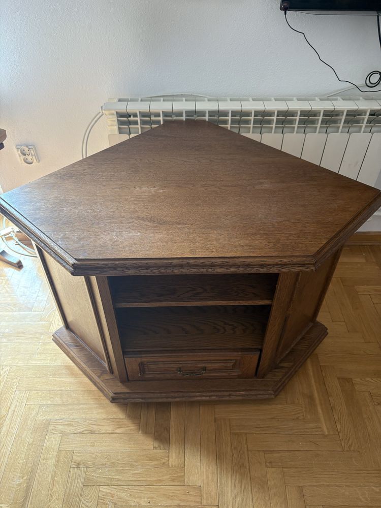 Komoda narożna pod tv