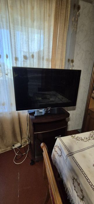 Здам 3х кім квартиру на Космонавтів